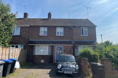 6 bedroom semi-detached house for sale