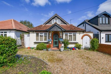 South Riding, Bricket Wood, St. Albans 4 bed chalet