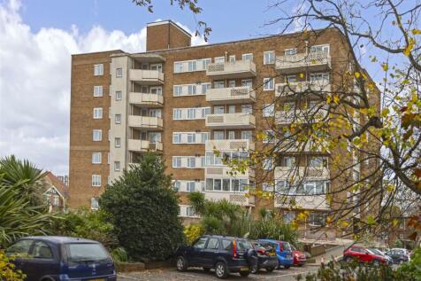 Manor Lea, Boundary Road, Worthing 1 bed flat for sale