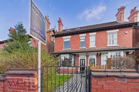 5 bedroom semi-detached house for sale