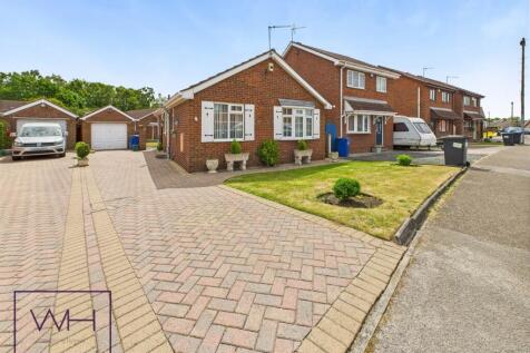 2 bedroom bungalow for sale