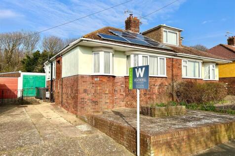 2 bedroom semi-detached bungalow for sale