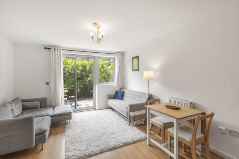 Violet Road, London, E3 2 bed apartment for sale
