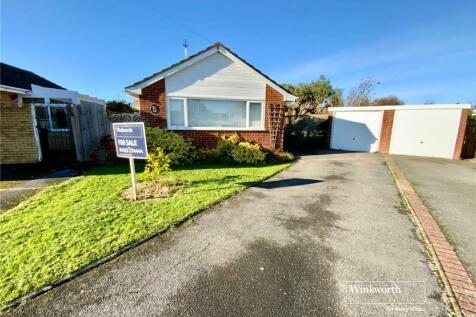 Dunlin Close, Mudeford, Christchurch... 2 bed bungalow for sale
