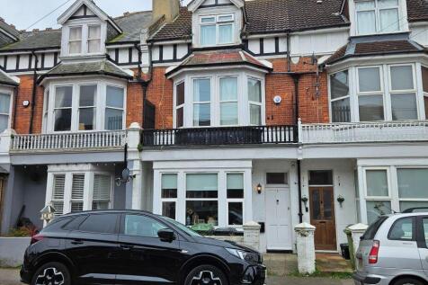 5 bedroom terraced house for sale