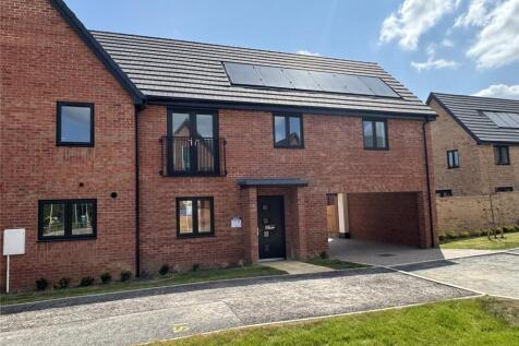 Miles Way, Bishop's Stortford... 2 bed coach house for sale