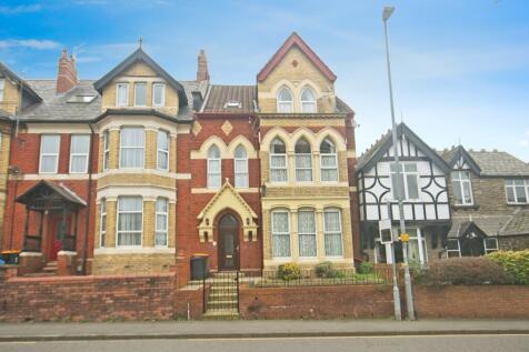 7 bedroom terraced house for sale