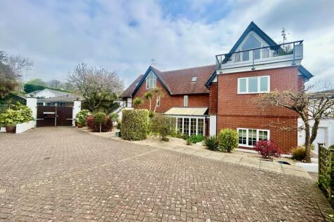 2 bedroom penthouse for sale