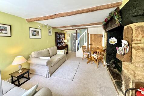 2 bedroom terraced house for sale