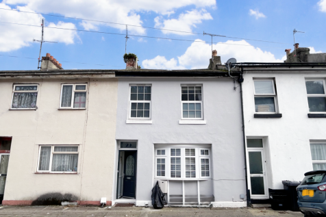 3 bedroom property for sale