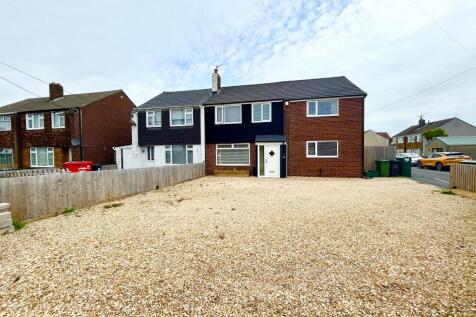 4 bedroom semi-detached house for sale