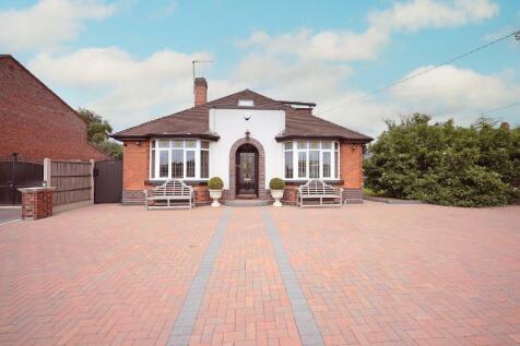 Stone ST15 3 bed detached bungalow for sale