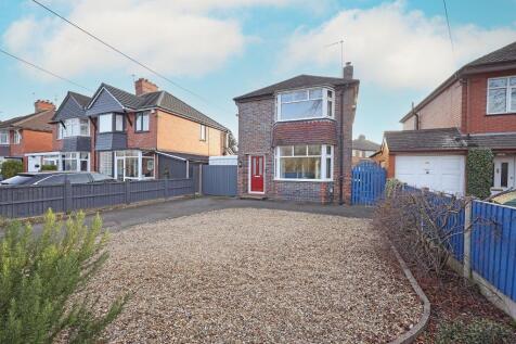 Stone ST15 3 bed detached house for sale