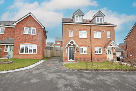 Udall Grange, Stone ST15 3 bed townhouse for sale