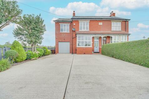 4 bedroom semi-detached house for sale