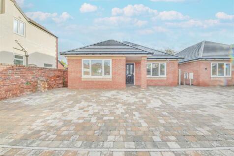 Roe Lane, Southport PR9 3 bed detached bungalow for sale