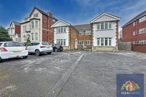 Park Road, Southport PR9 2 bed apartment for sale