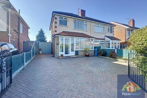 3 bedroom semi-detached house for sale