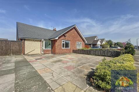 2 bedroom semi-detached bungalow for sale