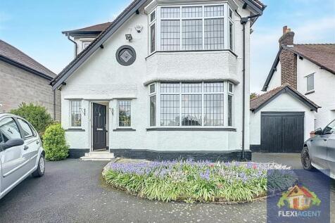 Cromer Road, Southport PR8 4 bed detached house for sale