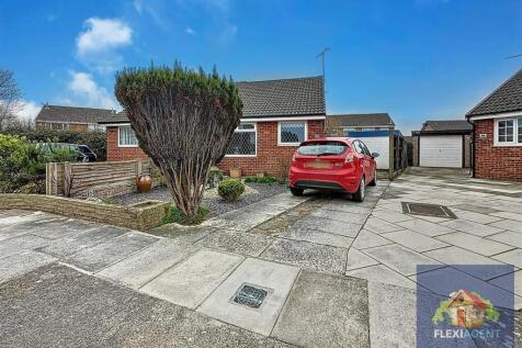 2 bedroom semi-detached bungalow for sale