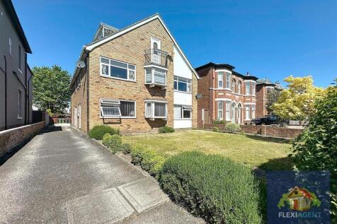 Windsor Road, Southport PR9 2 bed apartment for sale