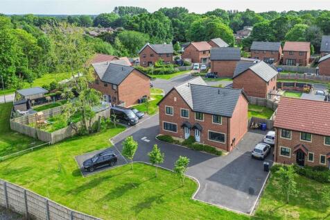 Chamberlain Close, Southport PR9 3 bed semi