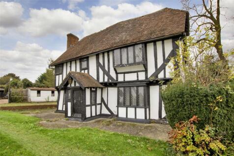 London Road, Wrotham, Kent, TN15 4 bed detached house for sale