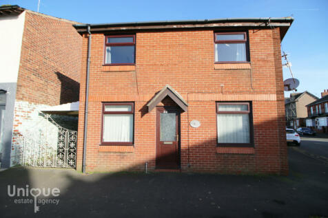 Lower Lune Street,  Fleetwood, FY7 2 bed terraced house for sale