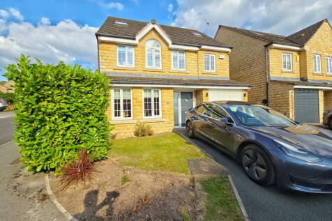 5 bedroom detached house for sale