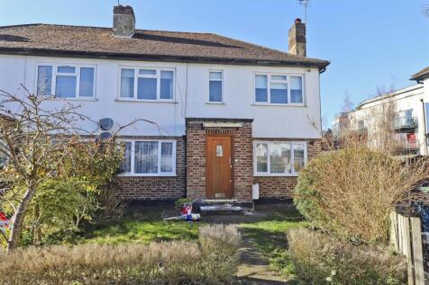 2 bedroom maisonette for sale