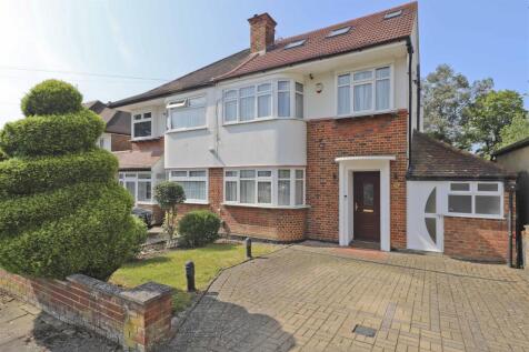 4 bedroom semi-detached house for sale