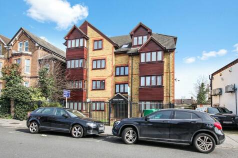 Oliver Grove, London SE25 1 bed flat for sale