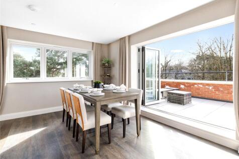 Gower Road, Weybridge, KT13 3 bed flat for sale