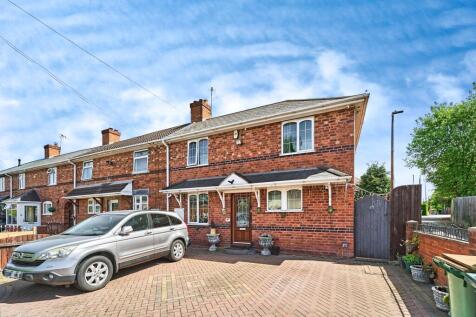 3 bedroom end of terrace house for sale