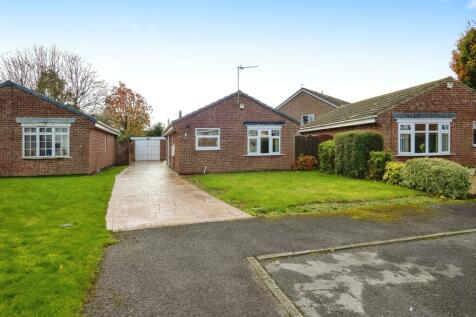 2 bedroom detached bungalow for sale