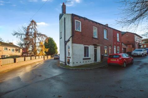 2 bedroom terraced bungalow for sale