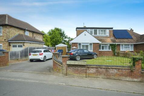 3 bedroom semi-detached bungalow for sale