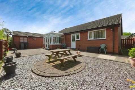 3 bedroom detached bungalow for sale