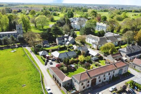 4 bedroom country house for sale