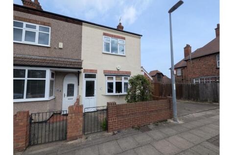 2 bedroom end of terrace house for sale