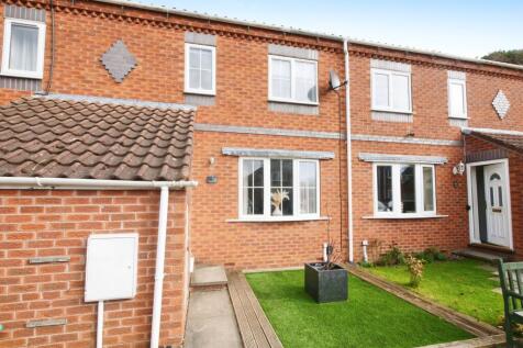 2 bedroom terraced house for sale