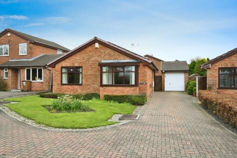 2 bedroom detached bungalow for sale