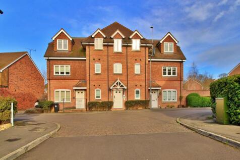 Wokingham RG40 1 bed apartment for sale