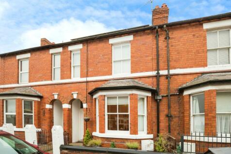 4 bedroom terraced house for sale