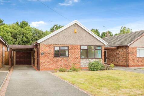 2 bedroom detached bungalow for sale