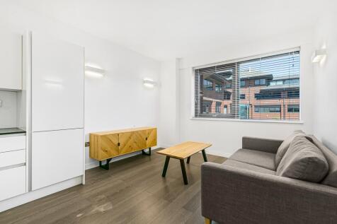 Abbey View, Everard Close, St Albans... 1 bed flat for sale