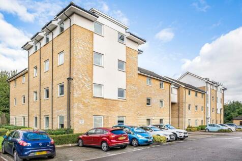 Dawn Court, St Albans, AL1 2 bed flat for sale