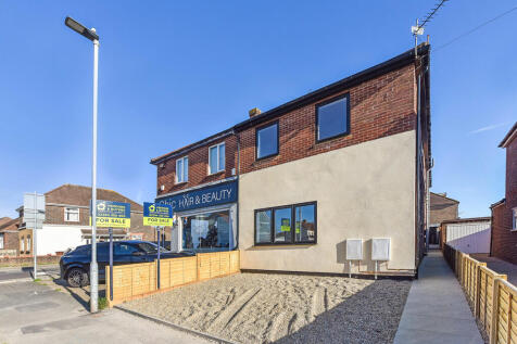 Lower Farlington Road, Portsmouth PO6 2 bed apartment for sale