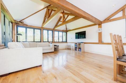 4 bedroom barn conversion for sale